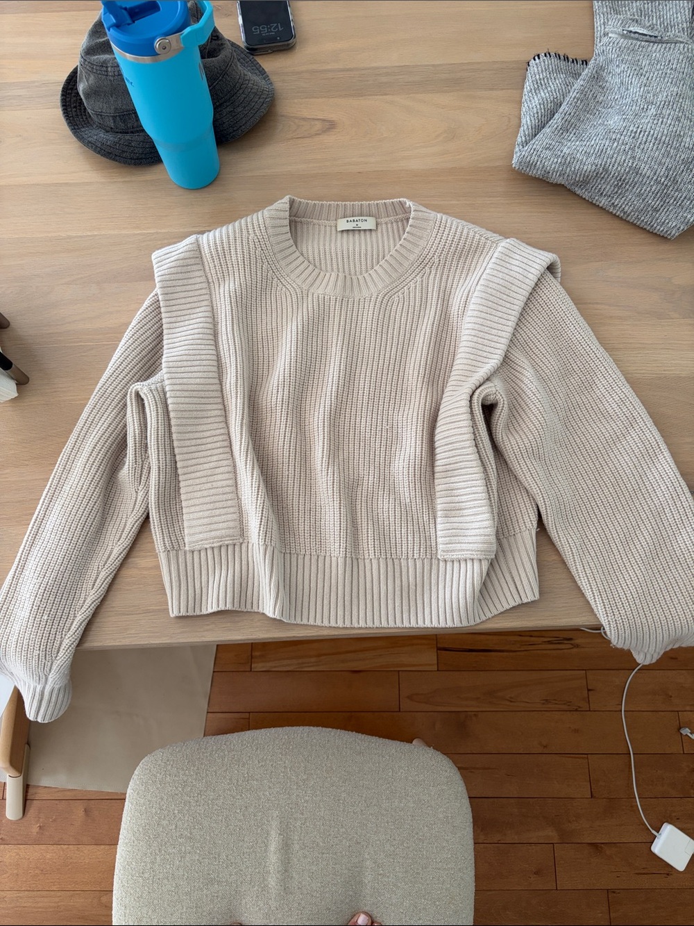 Aritzia merino wool Sweater